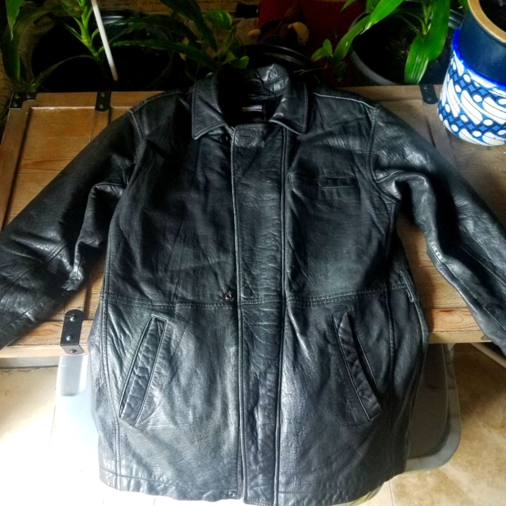 Men's vintage leather jacket